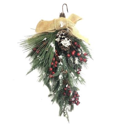 China 24 Inch Pure Handmade Red Artificial Plastic Christmas Berry Hanger Garlands With Pine Cone For Home Decor for sale