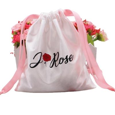 China Custom Satin Gift Bags Drawstring Gift Pouch Velvet Jewelry Bags Satin With Logo Cloth Bags for sale