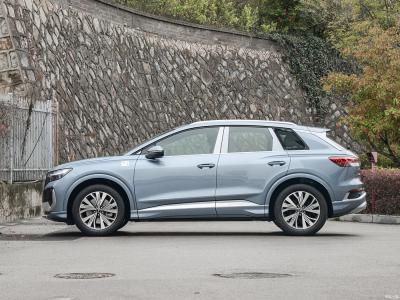 Cina Sedili elettrici puri xing 2022 della porta 5 dell'edizione della creazione di Audi Q4 40 e-Tron 5 SUV in vendita