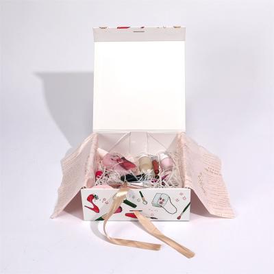 China Stylish Magnetic Closure Box Packaging for Eco-Friendly Beauty Products Subscription for sale