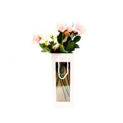 China Custom Logo Handheld Rose Flower Bouquet Gift Box Ins Cone Single Long Stem Roses Bloem Verpakkingsdoos Te koop