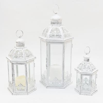 China Various Sizes Home Decoration Wedding White Hollow Top Floor Retro Hexagon Metal Hanging Moroccan Lanterns for sale