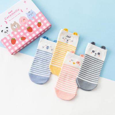 China Sustainable Popular Cat Pattern Cotton Animal Socks For Women for sale