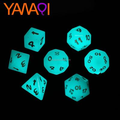 China Customized dice sets D4 D6 D8 D10 D12 D20 dies synthetic blue moonstone dnd dies accessories Z09 A08SETZ09-A049 for sale