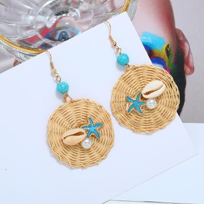 China Wholesale Listing Handmade Woven Sea Shell Starfish Drop Earring Natural Bohemian ALLOY New Deep Ocean Bohemian Conch For Women for sale