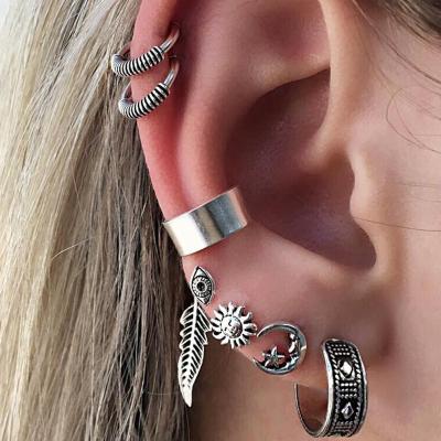 China Wholesale SinDlan ALLOY Vintage Boho Ear Clip Chain Tassel Leaf Clip Ear Cuff Multi Style Punk Earrings For Women Jewelry for sale