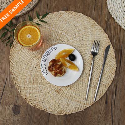 China Oilproof Corn Husk Dinner Place Mat Eco-friendly Handmade Woven Table Mat for sale