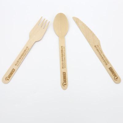 China Eco - Friendly Disposable Biodegradable Disposable Wooden Cutlery Dinnerware Sets for sale