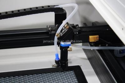 China Laser Engraving 5mm Plywood Laser Cutter Bottle Advertising Engraving Laser Engraving Cutting Machine for sale