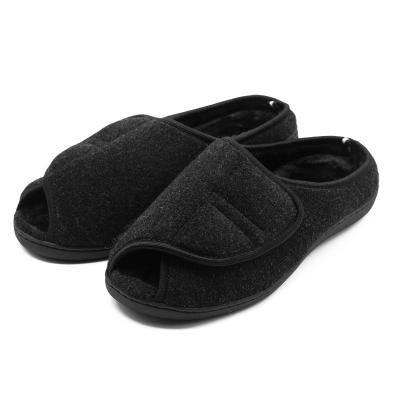 China Anti-Smell Mens Womens Indoor Outdoor Slippers with Adjustable Sticker and Open Toes Work for sale