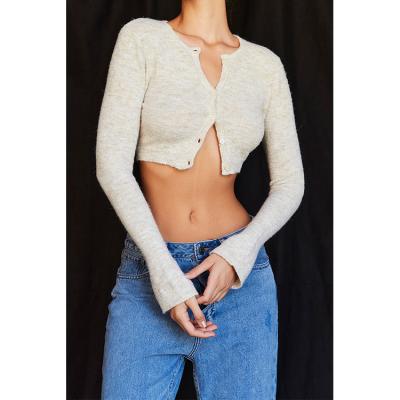 China Fashionable Simple Designer Anti-pilling Available Customized Long Sleeve Sexy Knitted Women's Crop Tops for sale