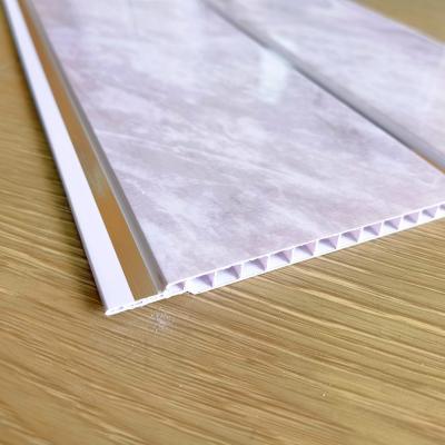 Chine Panneaux de plafond en PVC résistant à l'eau Panneaux de plafond en plastique imprimé à vendre