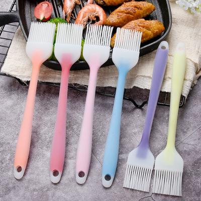 China Heat Resistance Heat Resistant Pastry Basting Spread Butter Sauce Marinades Brush BBQ Grill Silicone Oil Brush for sale