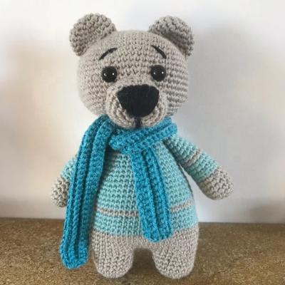 China Soft Toy Handmade Knitting Needle Kit Diy bear crochet Amigurumi dolls crochet craft rattle toys for sale