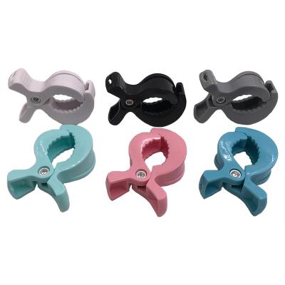 China Black Plastic Covering Clips Pram Hooks Pram Stroller Pegs For Baby Toys for sale