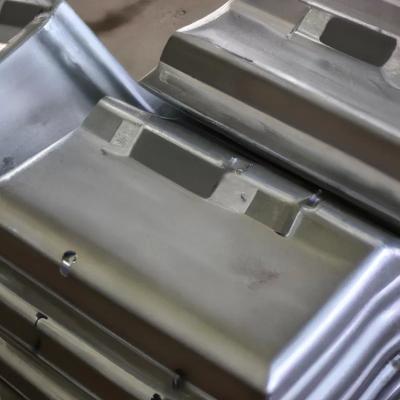 China OEM Automotive Sheet Metal Enclosure Fabrication Stainless Steel / Galvanized Steel for sale