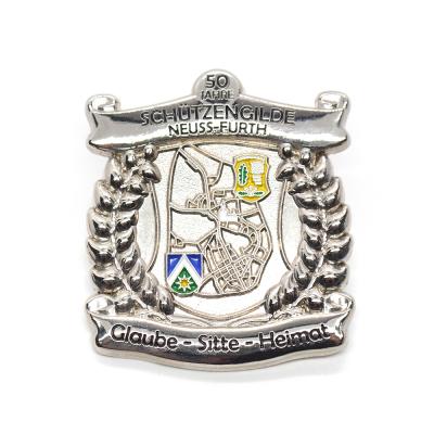 China Factory Product 3D Global Pin 50 Zinc Alloy Birthday Lapel Custom Enamel Lapel Pin for sale