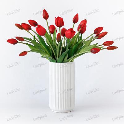 China White Orange Silk Plastic Tulip Bunch Flow Artificial Tulip Centerpiece Home Decor Bouquet Arrangements Wedding Bouquets Artificial Tulip Bush for sale