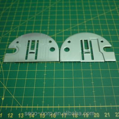 China Factory 446027 HOUSEHOLD SEWING MACHINE PARTS ZIG ZAG NEEDLE PLATE FOR SINGER for sale