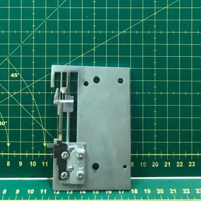 China Factory #G2089A DOMESTIC SEWING MACHINE PARTS NEEDLE PLATE FOR Merrylock for sale