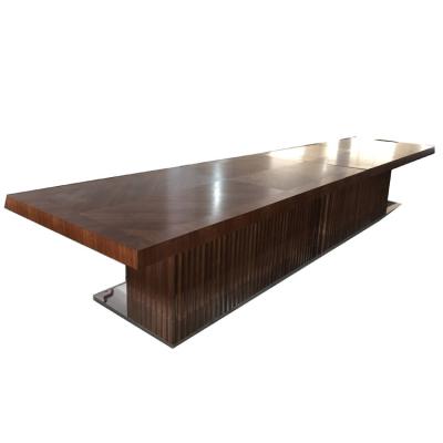 China PANEL Moontree MDT-1170 Hotel Restaurant Furniture Heavy Duty Wooden Dining Table And Chairs for sale