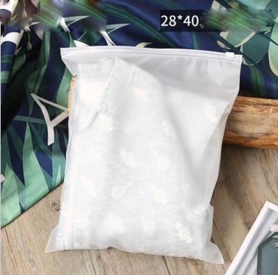 China Recyclable Custom Frosted Transparent Zipper Bag Clothes T-shirt Swimwear Tote Zipper Bag Apparel Packaging Bag for sale