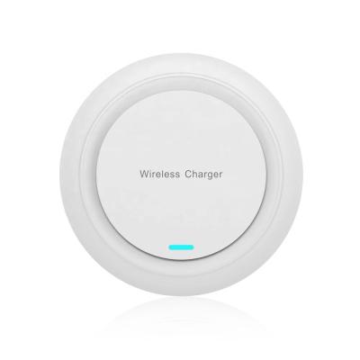 China 10W Portable Wireless Charger Q18 Wireless Charger Q18 Qi Fast Charger Charging Station for iPhone for sale