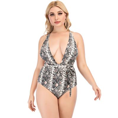 China 2021 new arrival large size one piece swimsuit breathable plus size one piece print for fat women for sale