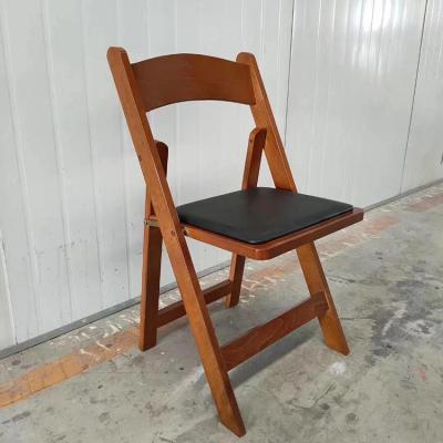 China Modern hot sale factory wooden wimbledom outdoor folding chair for party for sale