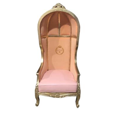 China Luxury Style Wedding King Solid Wood Golden Throne Chairs Wedding Sofa Bride and Groom For Sale for sale