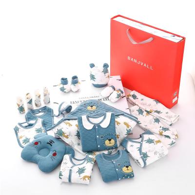 China Last Style 100 Cotton Romper Full Month Lovely Cardboard Breathable Pattern Design Newborn Baby Clothing Gift Set for sale