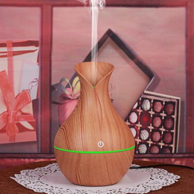 China 130ML Wood Grain Ultrasonic Vase Portable Mini USB Humidifier for Moisture Management for sale