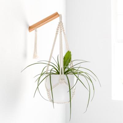 China Traditional home decor macrame plant hanger, luxury home decor macrame plant hanger for sale