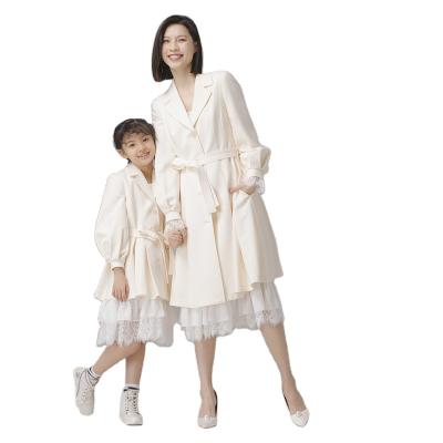 China Windproof/Anti-Wrinkle/Lantern Sheath Manufacturers Supply Fits And Wears Well Long Beige Coat For Garment Industry for sale