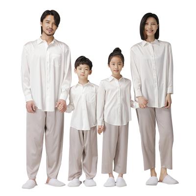 China High quality silk/soft/smooth skin-friendly and comfortable silk pajamas for apparel supplies for sale