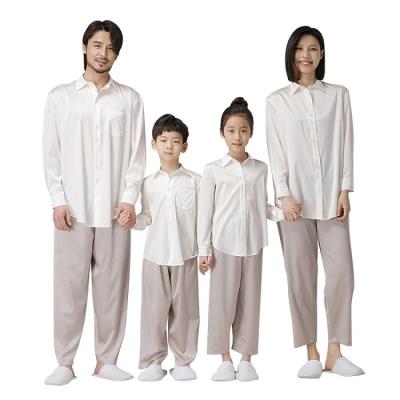 China Real Wholesale Price Silk/Soft/Soft Materials Style Minimalist Pajamas Set For Garment Industry for sale