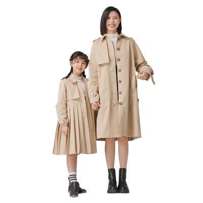 China Mother-daughter Sustainable Ditch Coat Pleated Ruffles Coat Anti-wrinkle Ditch Family Outfits Daughter Wind Matching Coat for sale