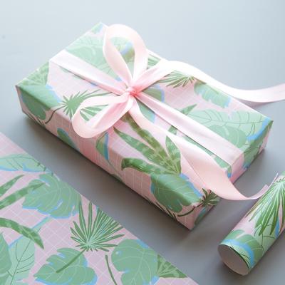 China So Beautiful Moisture-Proof Wrapping Exquisite Paper Package New Design Durable Rose Gift Wrapping Paper Gift For Girlfriend for sale