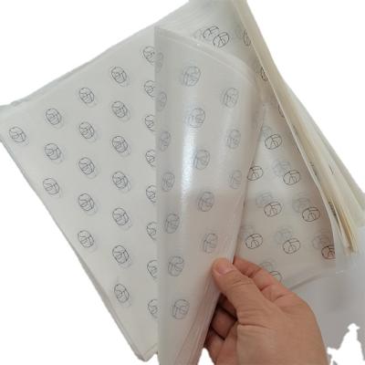 China Waterproof 23*23cm Custom Printing Oil Wax Paper , Food Grade For Burger Wrapping Paper Chicken Bun Wrapping for sale