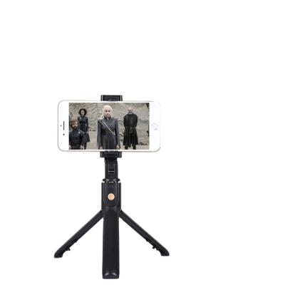 China 360 Degree Adjustable Multifunctional Rotation New Arrival Live Selfie Tripod Handheld Selfie Stick Foldable Stick for sale