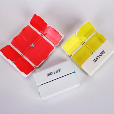 China Eco-friendly Magnet 7 Compartments Tablet Pill Box Pill Holder Storage Box for sale