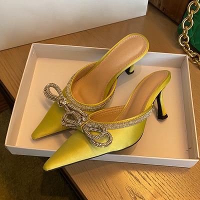 China 2022 Fashion Trend New Spring Autumn Ladies Slipper Butterfly Knot Pointed Toe Low Heel Mule Slides Slipper Shoes Female Sandals Shoes for sale