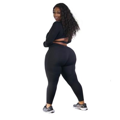 China Breathable Women's Choice Yoga Workout Set Crac! crack! butt fitness plus size yoga wear set for sale