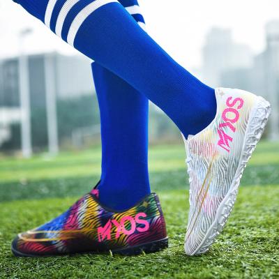 China Hot Rubber Sport Factory Custom Foot Massager Mens Football Shoes Professional Soccer Cleats Shoes for sale