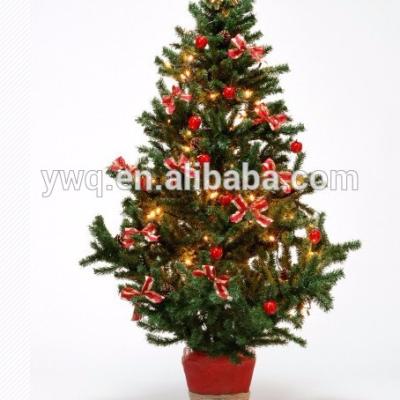 China Indoor and Outdoor Use 60cm Cedar Wooden Shoe Trees Flock Christmas Tree Sale New Zealand Pine Wooden Shoe Tree for sale