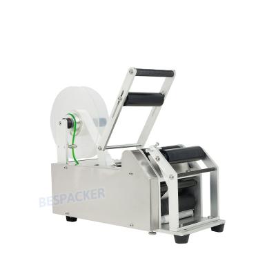 China Food Bespacker XT-50 High Efficiency Round Bottle Semi-automatic Labeling Machine for sale