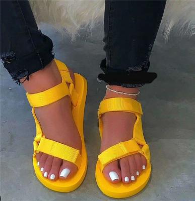 China Factory supply hot fashion trend women's colorful sandals light sandals for sale