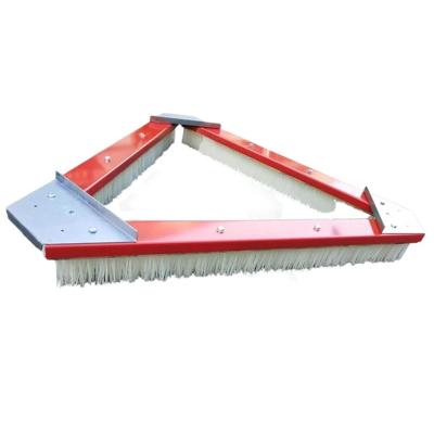 China Artificial Grass Maintenance Tools Triangle Brush For Artificial Grass Maintenance for sale