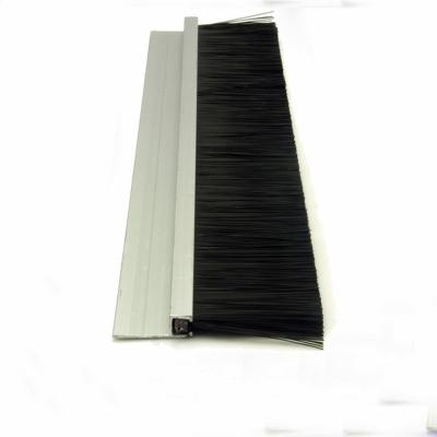 China Customized Nylon PP Strip Brush Used For Draught Proofing for sale