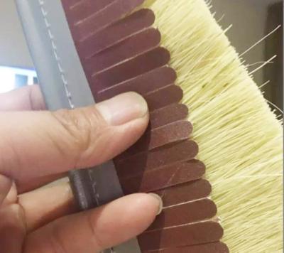 Κίνα Προσαρμοσμένο Sisal Sandpaper Strip Brush ξύλινη βούρτσα γυάλωσης για βιομηχανικό προς πώληση